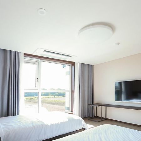 Jeju Stay In Sungsan Szogüpho Kültér fotó